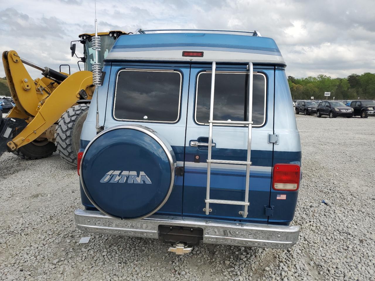 1992 Chevrolet G20 VIN: 1GBEG25K1N7130492 Lot: 51639375