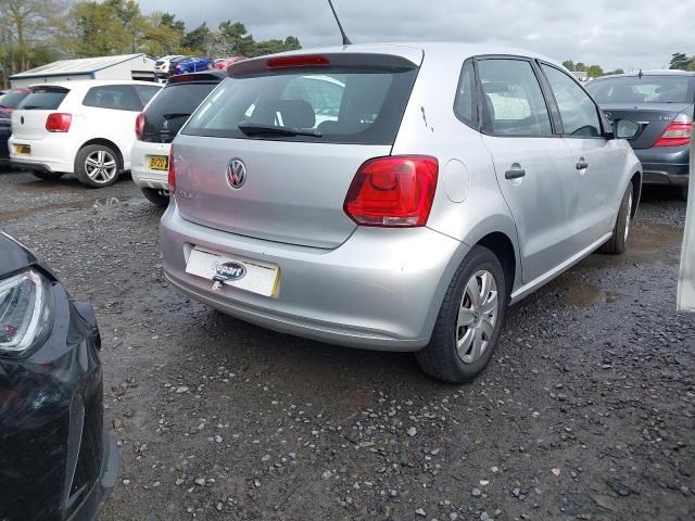 2011 VOLKSWAGEN POLO S 60