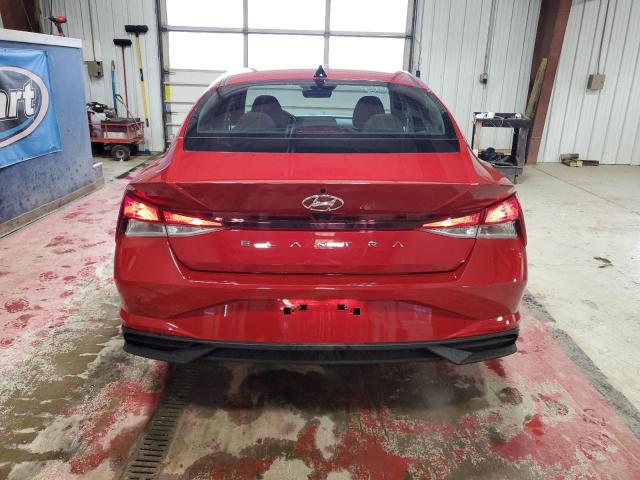  HYUNDAI ELANTRA 2022 Красный