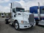 2013 Kenworth T660 Semi Truck for Sale in Ellwood City, PA - Minor Dent/Scratches