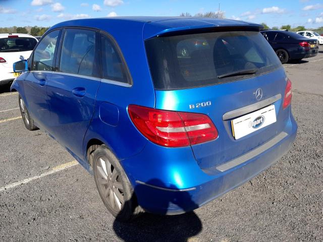 2014 MERCEDES BENZ B200 BLUEE