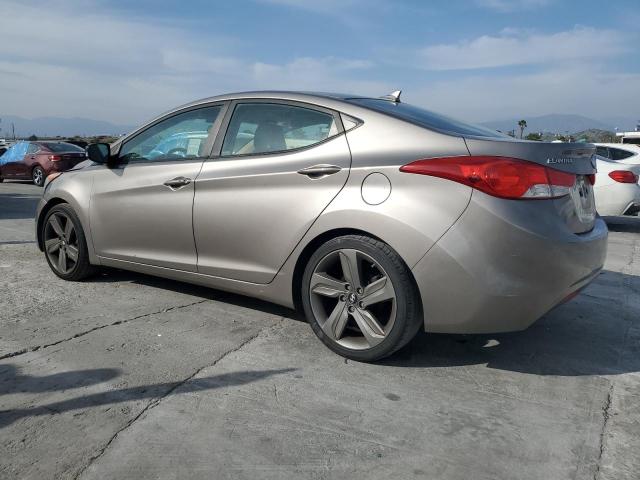 Sedans HYUNDAI ELANTRA 2012 Beżowy