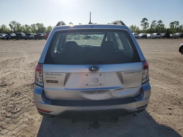  SUBARU FORESTER 2013 Серебристый