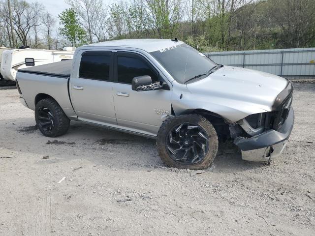 Пикапы RAM 1500 2016 Серебристый
