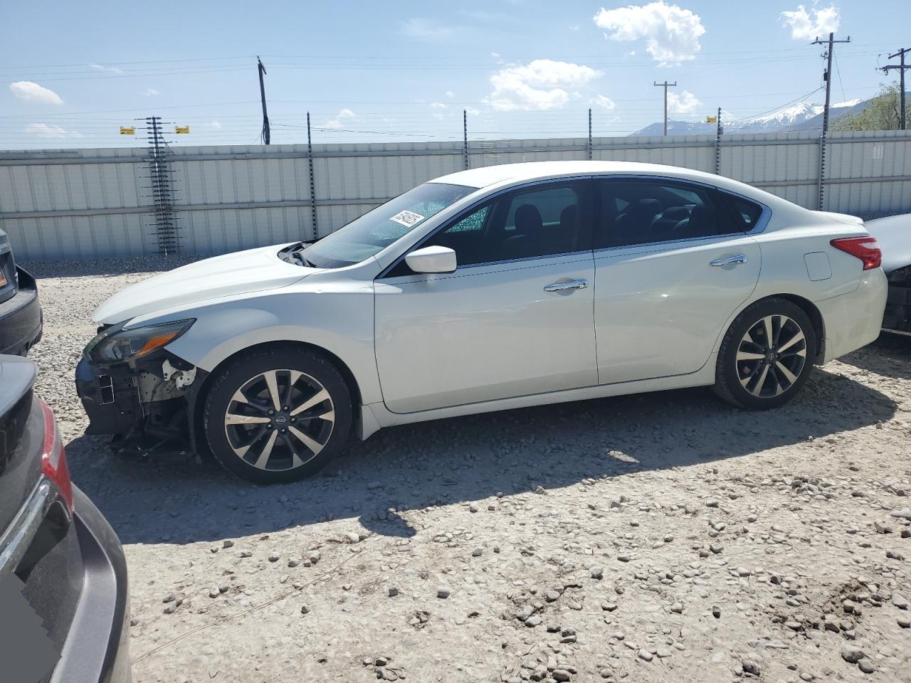 2016 Nissan Altima 3.5Sl for Sale in Magna, UT - Front End