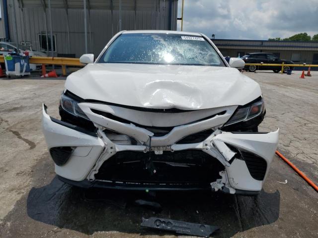  TOYOTA CAMRY 2018 Biały