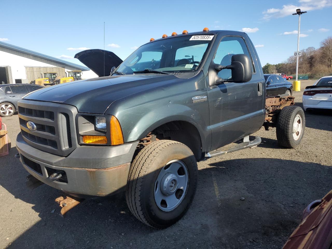 2006 Ford F350 Srw Super Duty for Sale in East Granby, CT - Minor Dent/Scratches