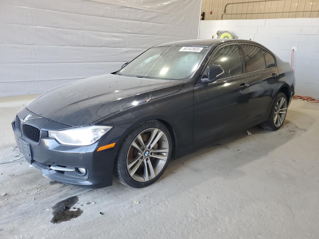 2014 Bmw 335 Xi за продажба в Candia, NH - Front End