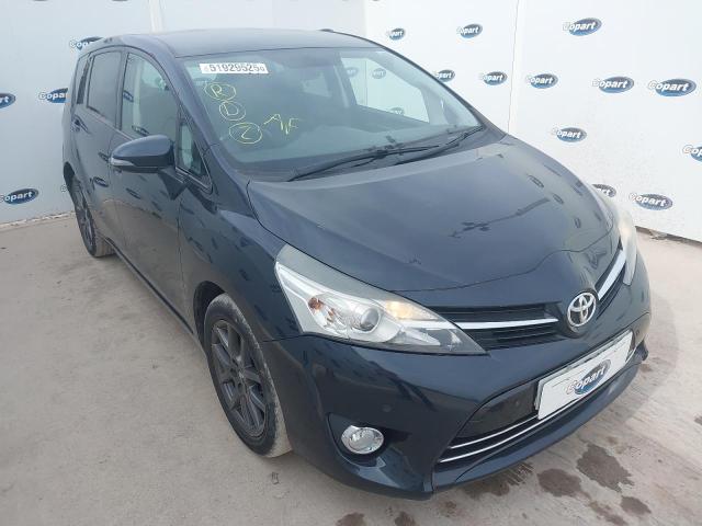 2015 TOYOTA VERSO TREN