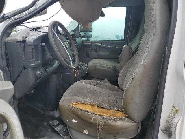 Vans CHEVROLET EXPRESS 2015 Biały