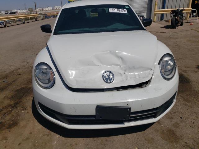Hatchbacks VOLKSWAGEN BEETLE 2015 Biały