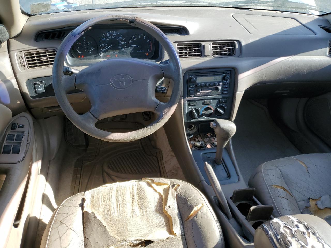 2000 Toyota Camry Ce VIN: 4T1BG22K1YU929824 Lot: 54983275