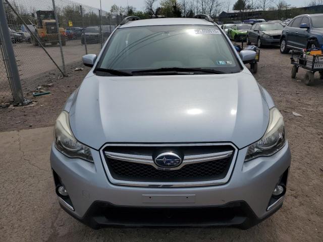  SUBARU CROSSTREK 2017 Srebrny