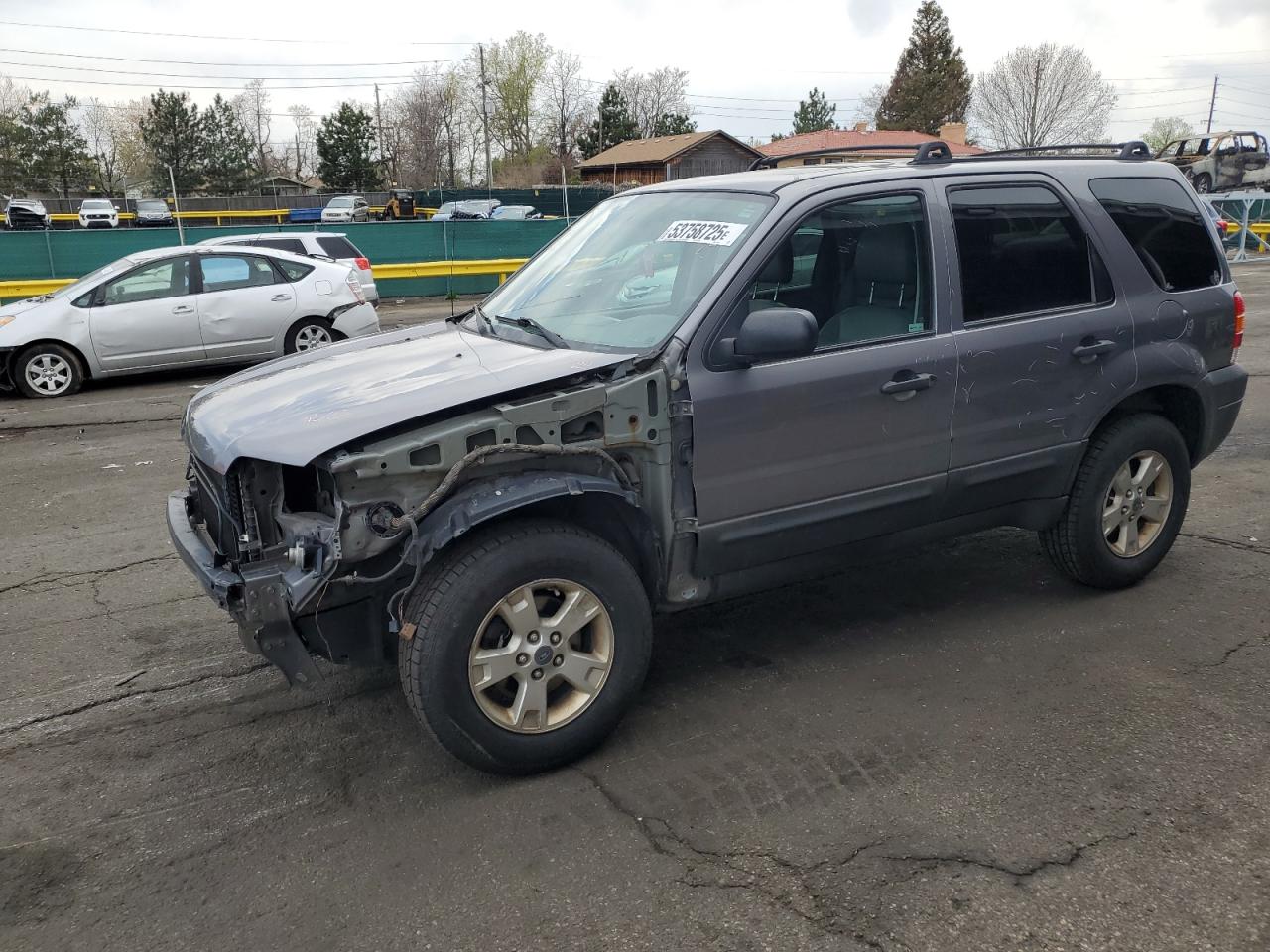 2007 Ford Escape Xlt for Sale in Denver, CO - Side