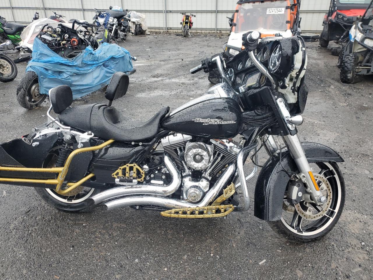 2015 Harley-Davidson Flhxs Street Glide Special იყიდება York Haven-ში, PA - Front End