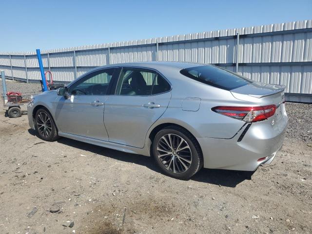  TOYOTA CAMRY 2018 Silver