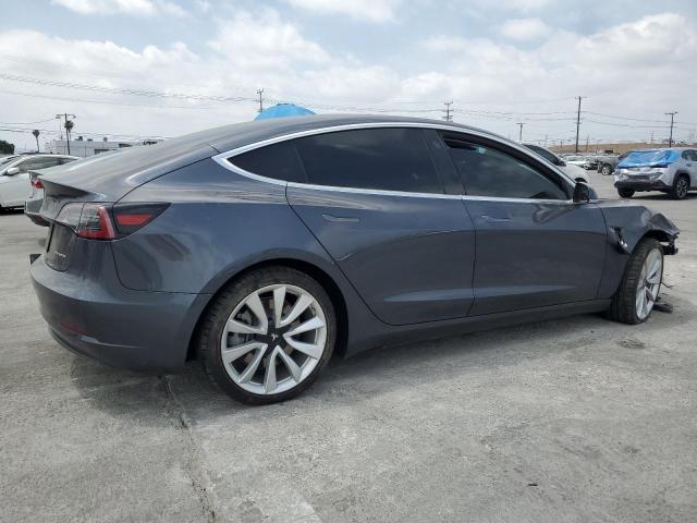  TESLA MODEL 3 2019 Szary