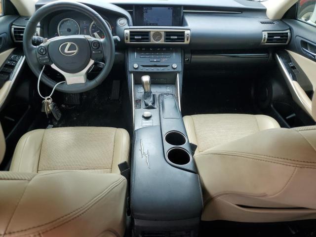 Sedans LEXUS IS 2015 Biały
