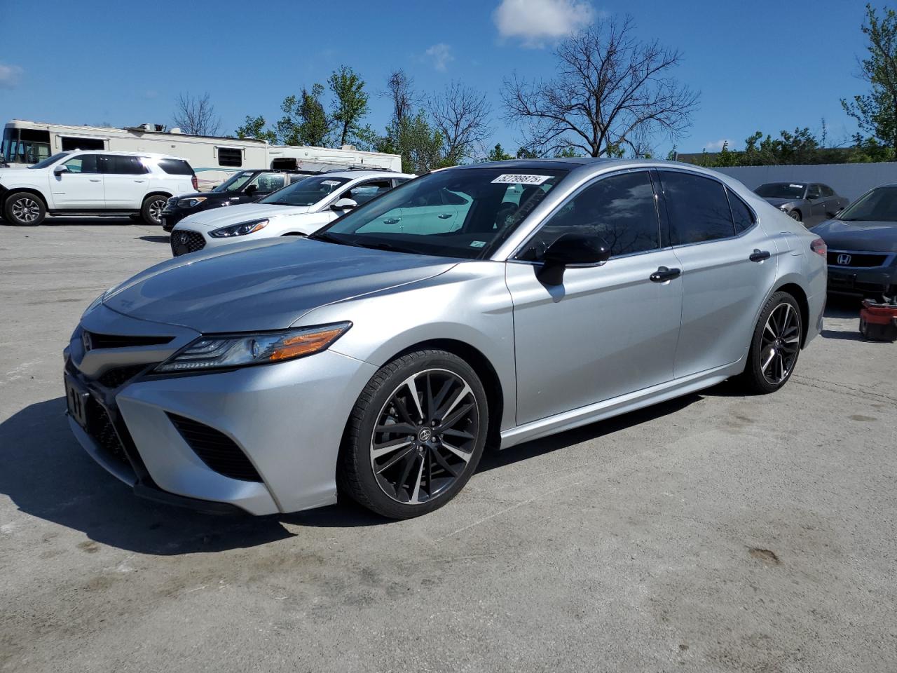 2019 Toyota Camry Xse for Sale in Bridgeton, MO - Hail