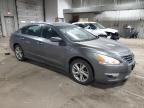 2014 Nissan Altima 2.5 for Sale in Franklin, WI - Side