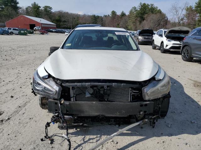  INFINITI Q50 2015 Белы