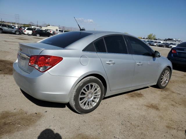 Седаны CHEVROLET CRUZE 2012 Серебристый