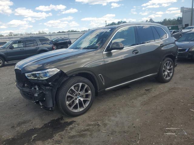  BMW X5 2023 Зеленый