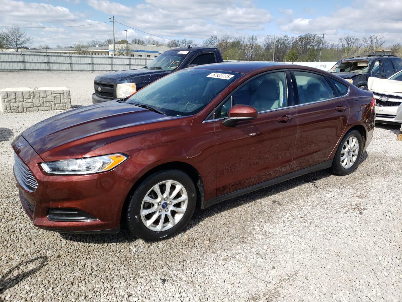 2015 Ford Fusion S на продаже в Louisville, KY - Side