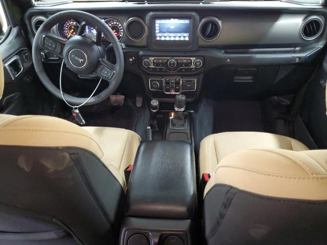 JEEP GLADIATOR 2023 Зелений
