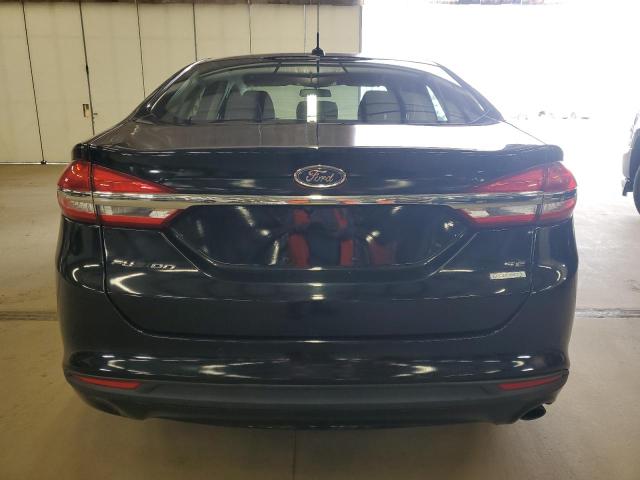  FORD FUSION 2018 Czarny