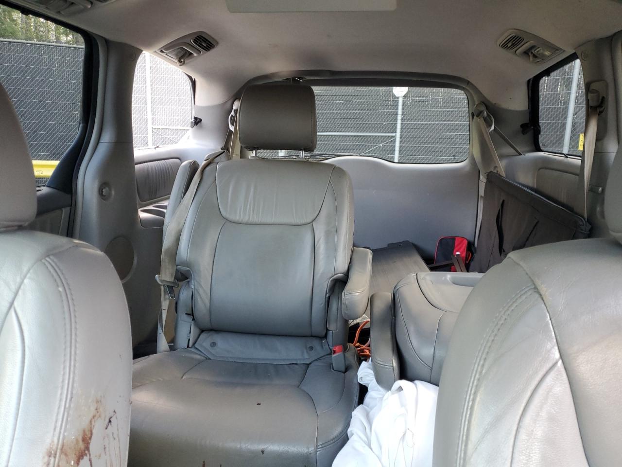 2008 Toyota Sienna Xle VIN: 5TDZK22C18S190419 Lot: 53348995