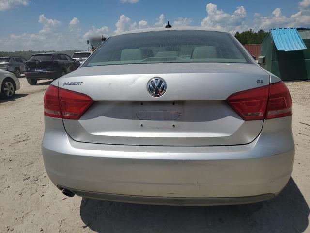  VOLKSWAGEN PASSAT 2012 Szary