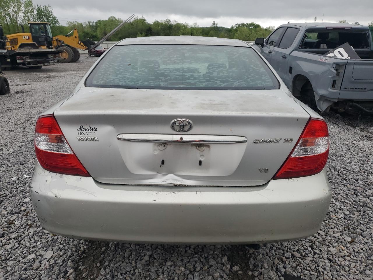 2003 Toyota Camry Le VIN: 4T1BF30K53U552094 Lot: 52079735