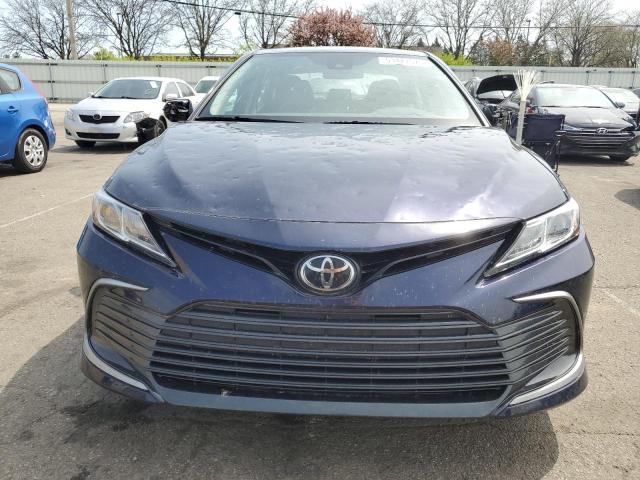  TOYOTA CAMRY 2022 Синий