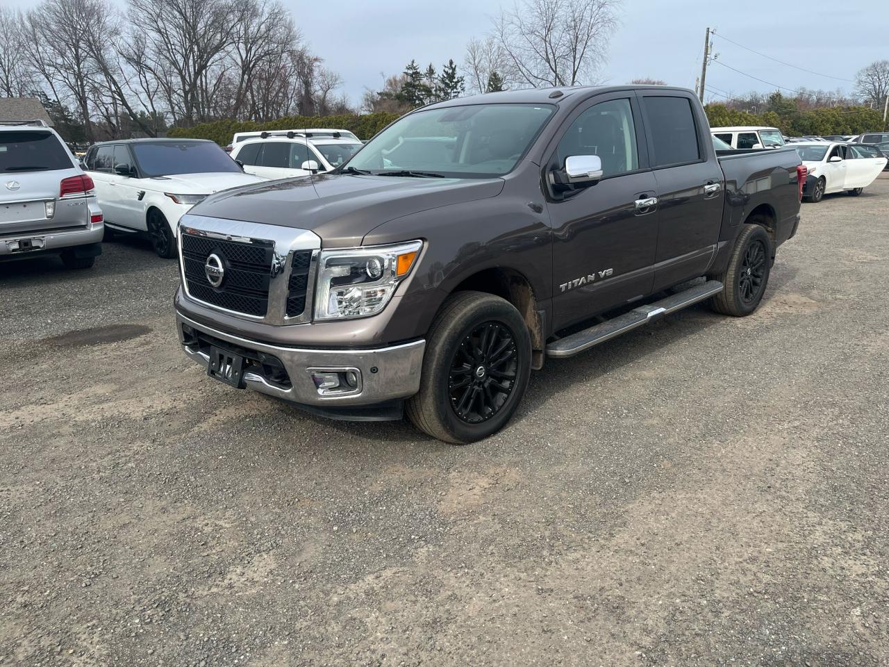 East Granby, CT에서 판매 중인 2019 Nissan Titan Sv - Minor Dent/Scratches
