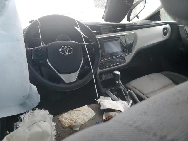  TOYOTA COROLLA 2018 Silver
