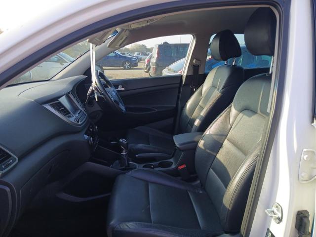 2016 HYUNDAI TUCSON PRE