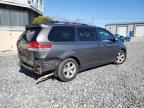 2013 Toyota Sienna Le იყიდება North Billerica-ში, MA - Rear End