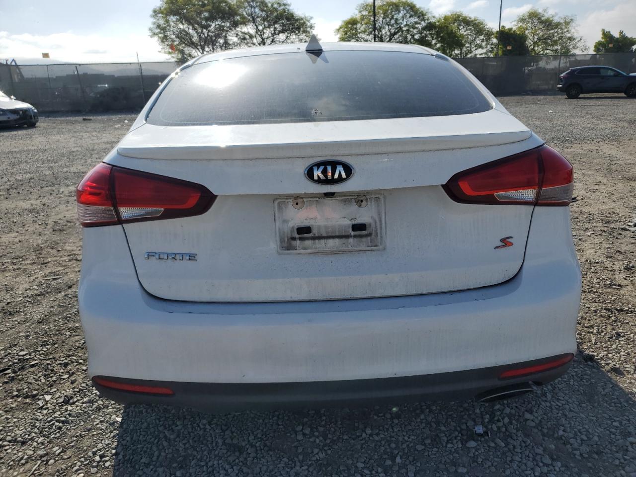 2017 Kia Forte Lx VIN: 3KPFL4A78HE046506 Lot: 55068985
