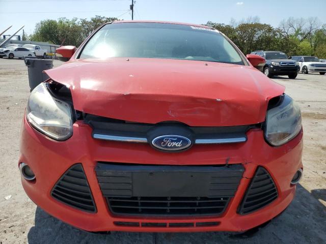  FORD FOCUS 2012 Червоний