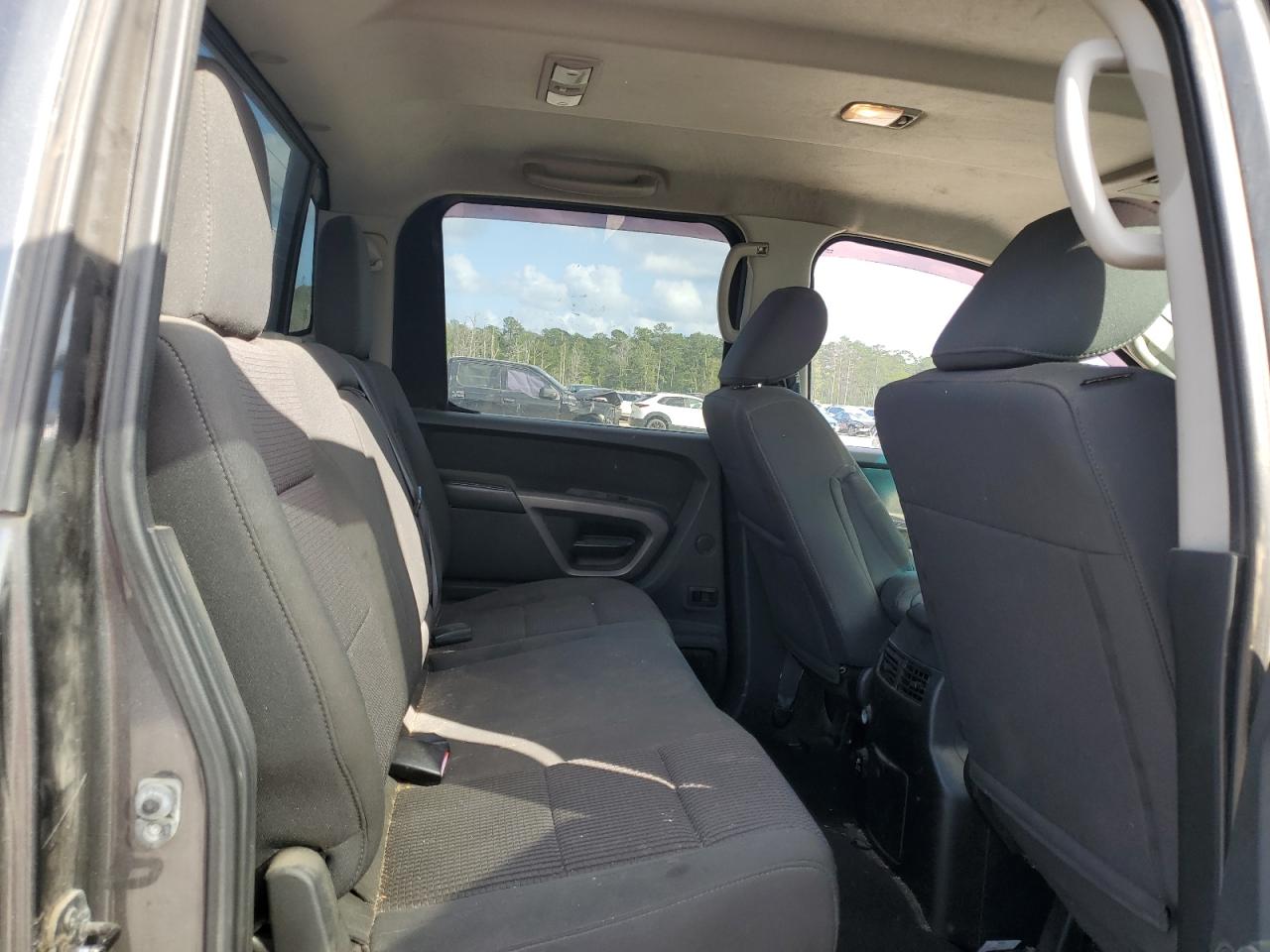 2015 Nissan Titan S VIN: 1N6AA0EC6FN505599 Lot: 51737835