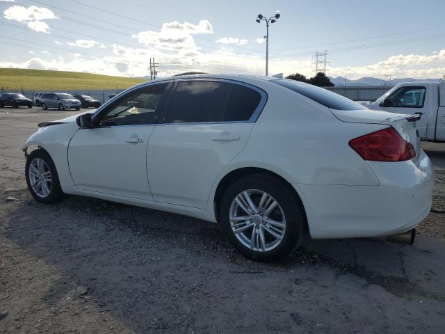 INFINITI G37 2013 White