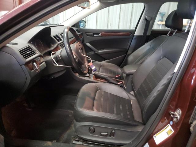  VOLKSWAGEN PASSAT 2012 Burgundy