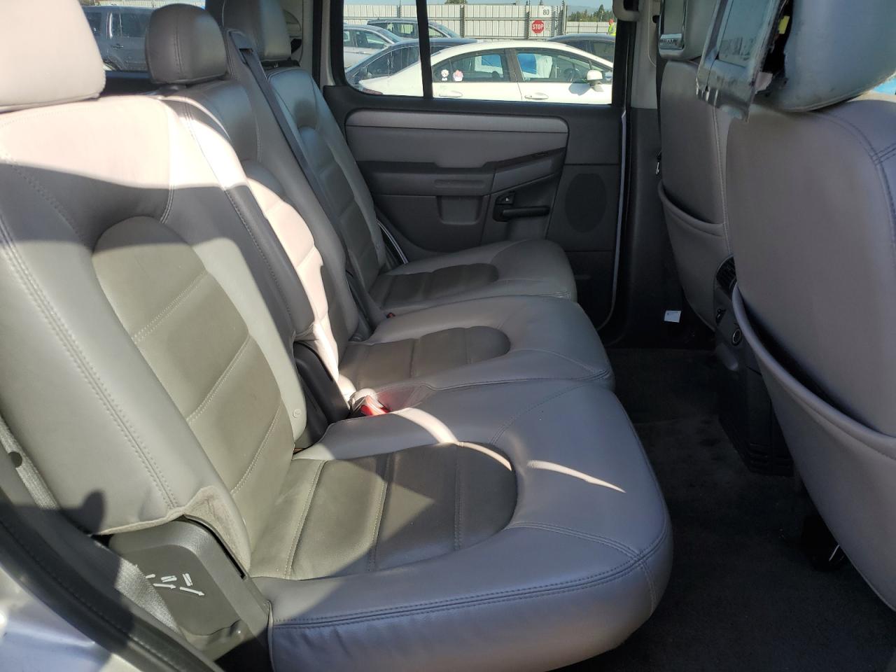 2004 Ford Explorer Xlt VIN: 1FMZU73KX4ZA46918 Lot: 51470935