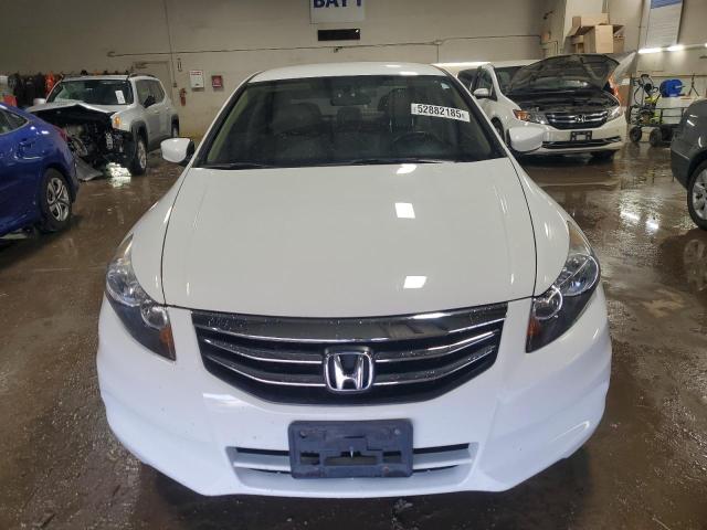  HONDA ACCORD 2012 Белы