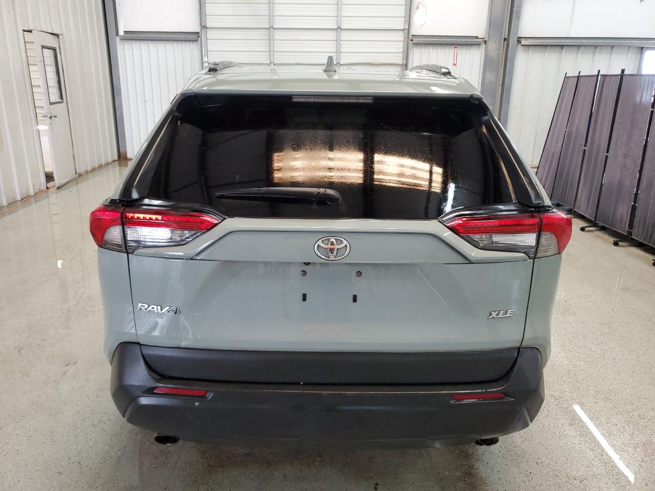 2021 Toyota Rav4 Xle VIN: 2T3W1RFV6MW125973 Lot: 53986845