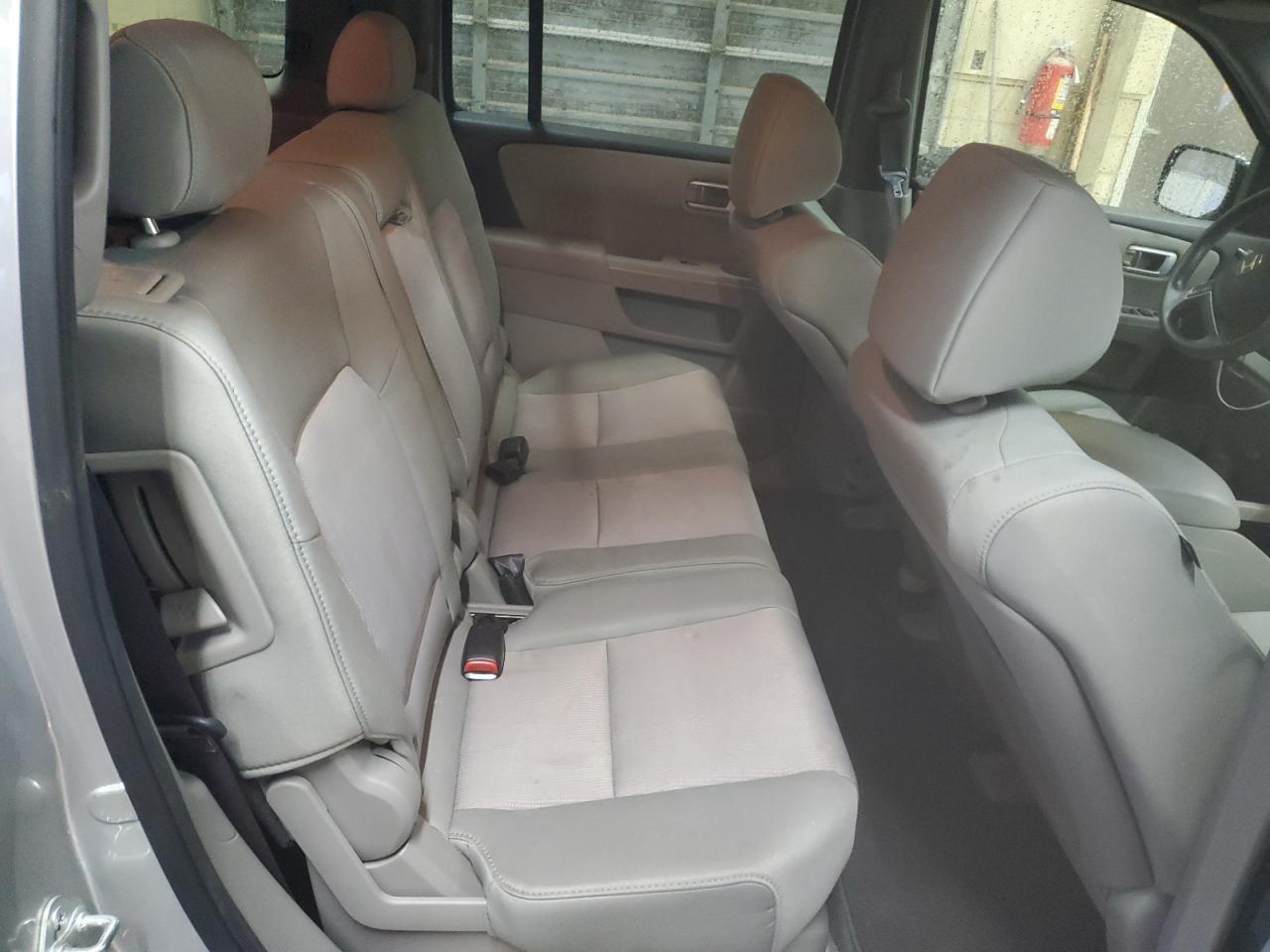 2011 Honda Pilot Ex VIN: 5FNYF3H48BB010337 Lot: 61527705