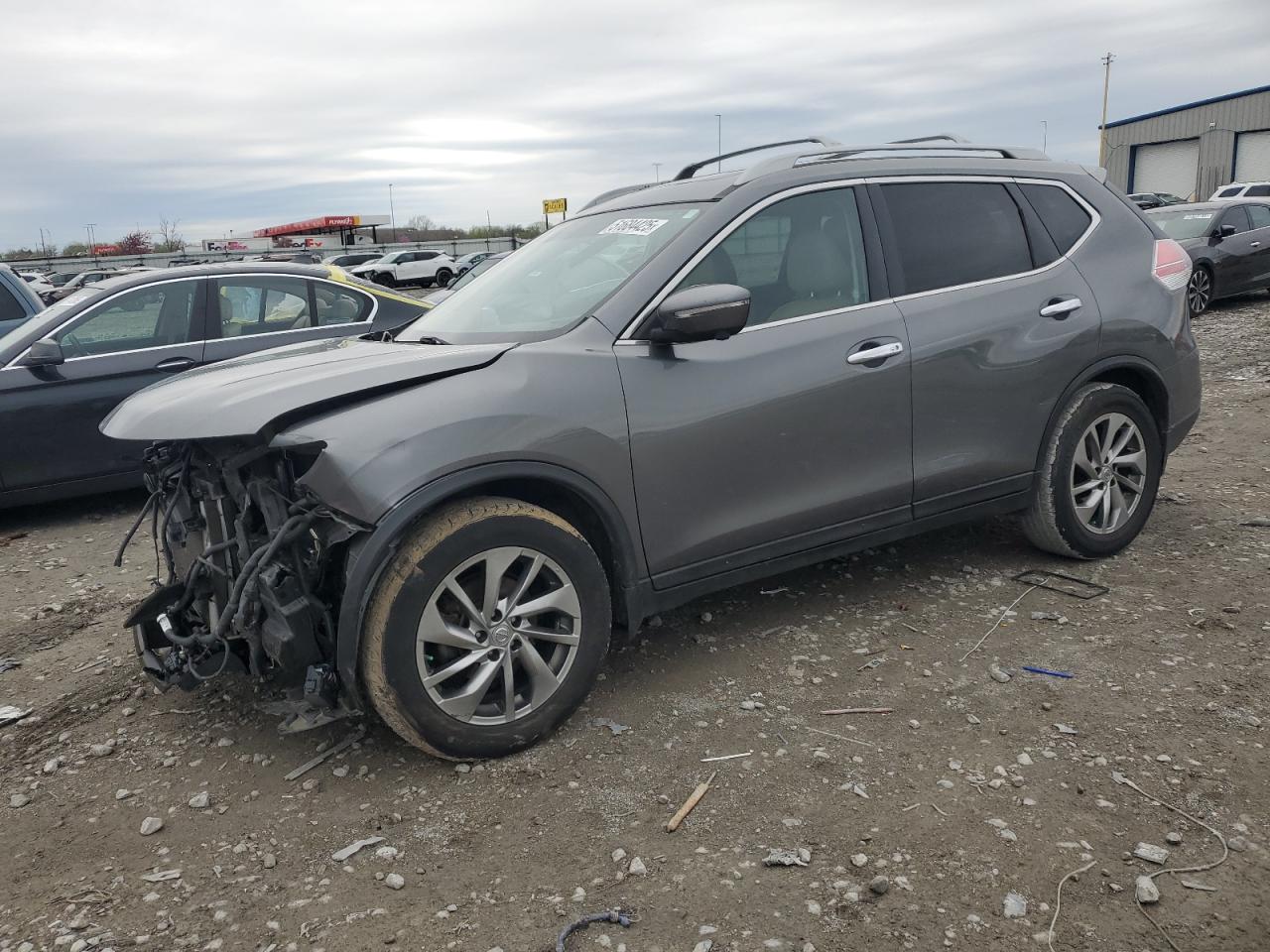 2014 Nissan Rogue S for Sale in Cahokia Heights, IL - Front End