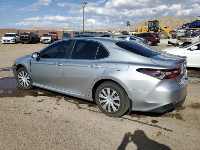 TOYOTA CAMRY 2022 Серебристый