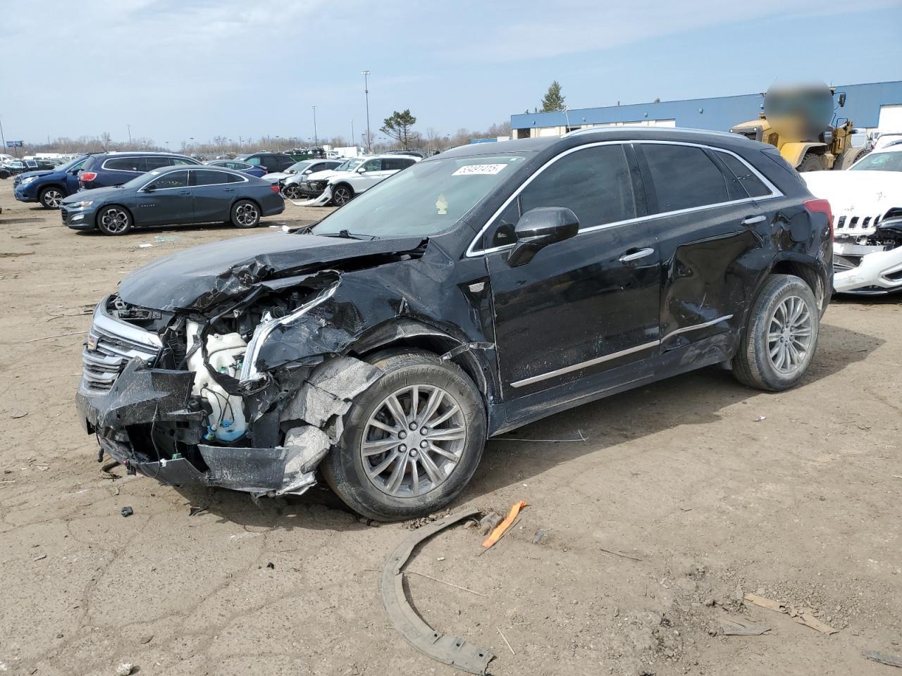 2018 Cadillac Xt5 Luxury იყიდება Woodhaven-ში, MI - All Over